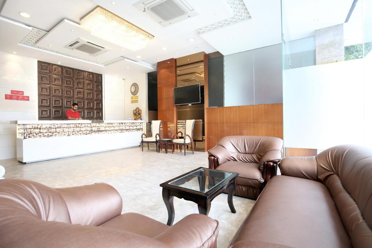 Capital O 8510 Welcome Inn Amritsar Exterior photo