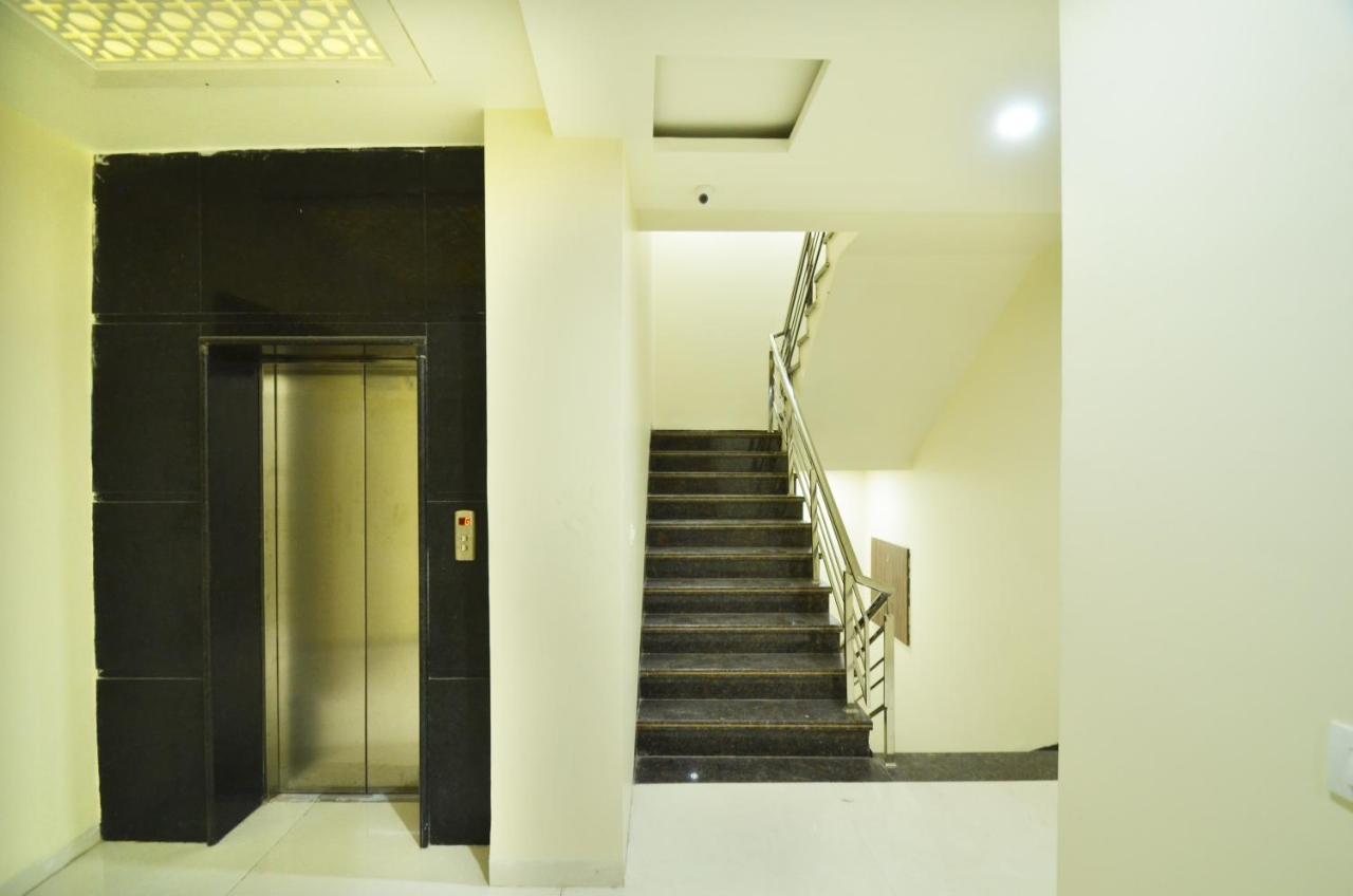 Capital O 8510 Welcome Inn Amritsar Exterior photo