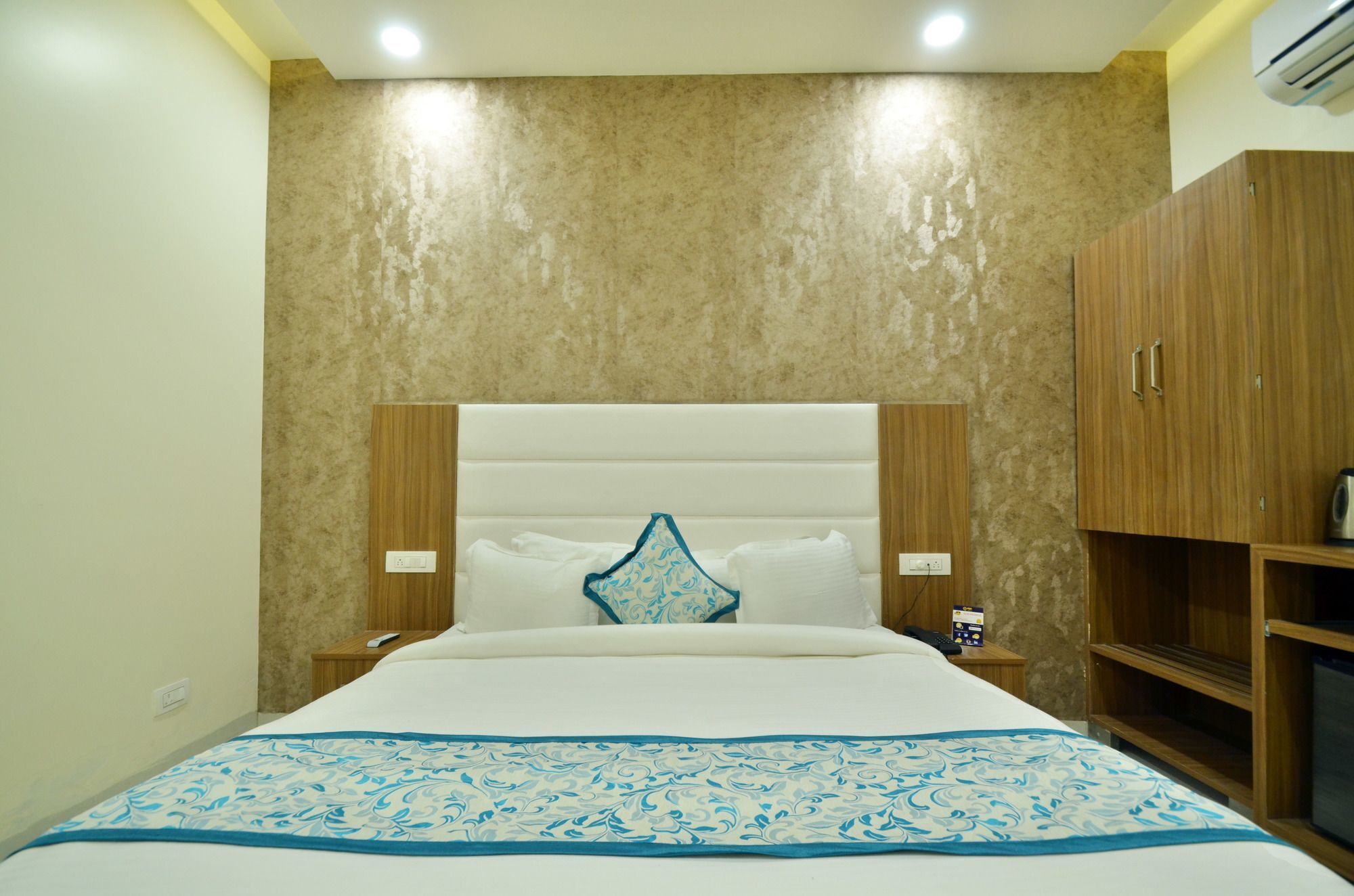 Capital O 8510 Welcome Inn Amritsar Exterior photo